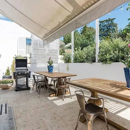 Sleeps 16 With Pool Air Con And Wifi * 에수투릴